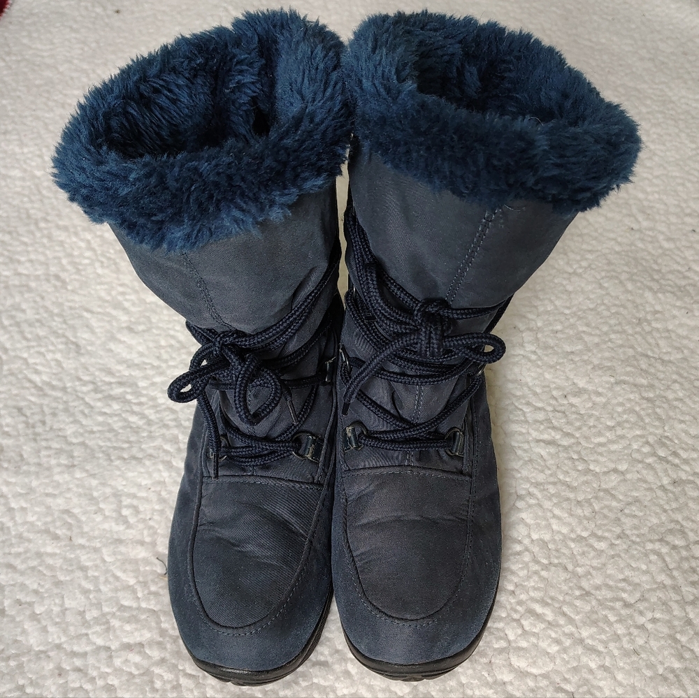 Wanderlust Women's Size 7 Faux Suede Lace Up Navy Blue Winter Boots